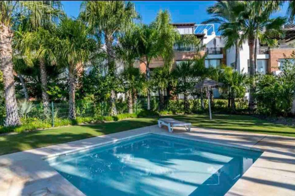 Apartment Precioso Atico Con Vistas Y Jacuzzi Privado En La Terraza Estepona