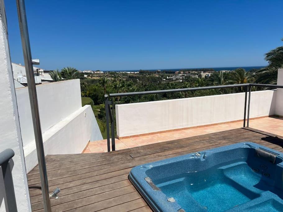 Apartment Precioso Atico Con Vistas Y Jacuzzi Privado En La Terraza